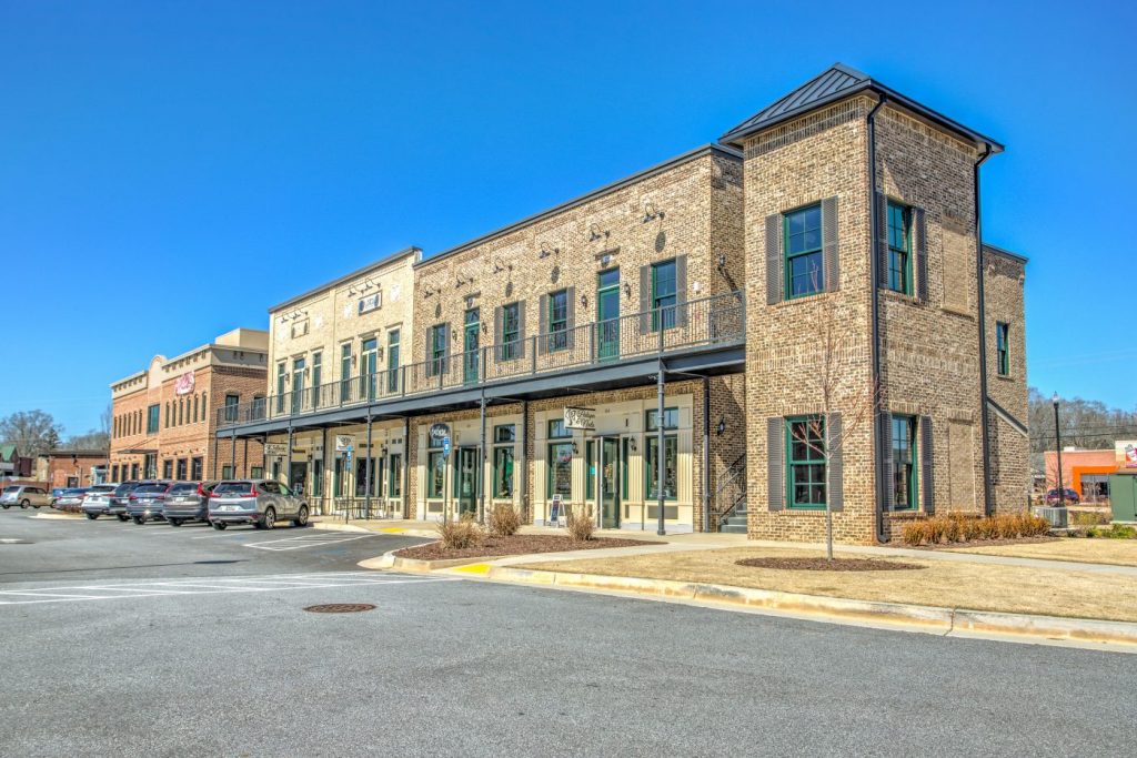 Towns at b Gin Walker Anderson